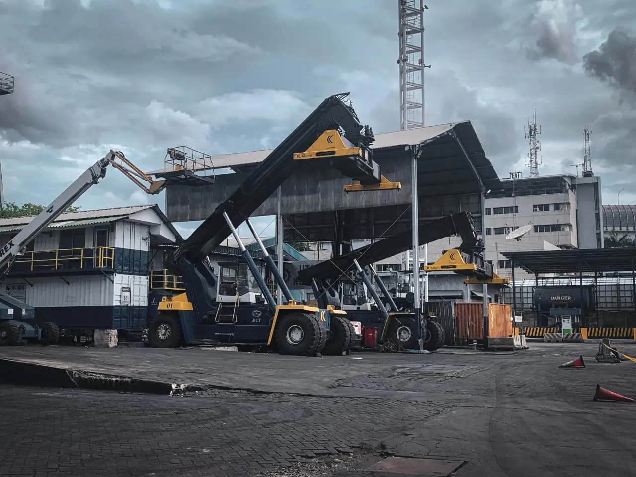 Gantry crane at Batang Power Plant